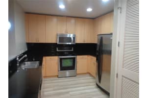 777 N Ashley Dr, Tampa, FL 33602, Sold 12/03/21