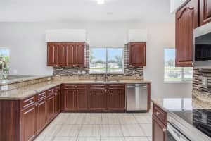 3514 Osprey Cove Dr, Riverview, FL 33578, Sold 02/22/22