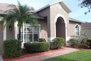 2737 Valencia Grove Dr, Valrico, FL 33596, Sold 12/28/21