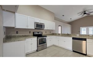 2461 Merry Rd, Tavares, FL 32778, Sold 12/22/21