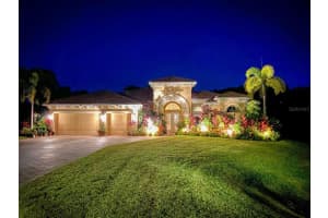 325 Royal Bonnet Dr, Apollo Beach, FL 33572, Sold 12/27/21
