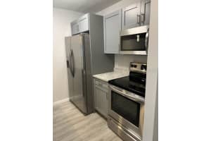 4208 Winding Moss Trail, Tampa, FL 33613, Sold 02/17/22