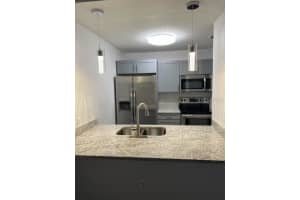 4208 Winding Moss Trail, Tampa, FL 33613, Sold 02/17/22