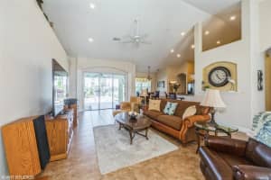 2903 Dunhill Cir, Lakeland, FL 33810, Sold 12/22/21