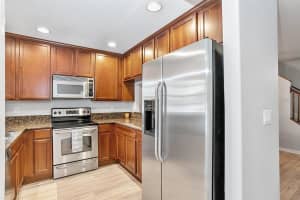 37613 Aaralyn Rd, Zephyrhills, FL 33542, Sold 12/28/21