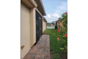 193 Grand Canal Dr, Poinciana, FL 34759, Sold 03/21/22