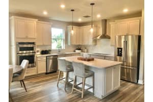 36935 Highland Mdws Ct, Zephyrhills, FL 33542, Sold 04/04/22
