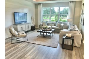 36935 Highland Mdws Ct, Zephyrhills, FL 33542, Sold 04/04/22