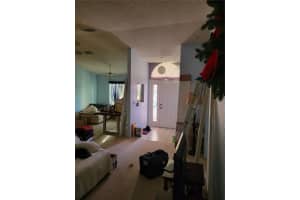 3765 Heather Lake Cir, Sarasota, FL 34235, Sold 01/14/22