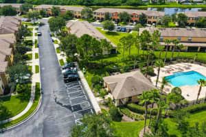 2519 Oleander Lakes Dr, Brandon, FL 33511, Sold 12/21/21