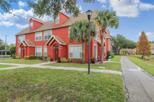 9292 Lake Chase Island Way, Tampa, FL 33626, Sold 02/07/22