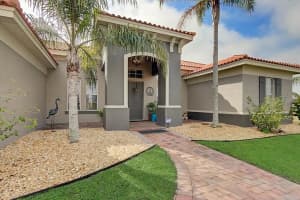 5305 Lake Venice Dr, Wimauma, FL 33598, Sold 01/11/22
