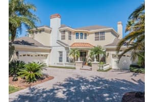 2103 Houndstooth Dr, Tampa, FL 33618, Sold 01/03/22