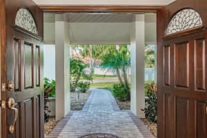 4111 Crosswater Dr, Tampa, FL 33615, Sold 01/11/22