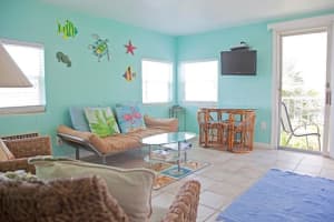 Shoreline Dr, Largo, FL 33760, Sold 02/11/22
