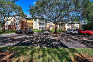 4107 Chatham Oak Ct, Tampa, FL 33624, Sold 01/24/22