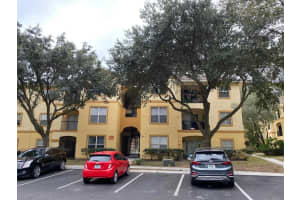 5614 Pinnacle Heights Cir, Tampa, FL 33624, Sold 01/20/22