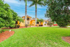 2137 Kingsdown Dr, Sarasota, FL 34240, Sold 03/29/22