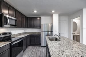 5313 COMPANION LN, TAMPA, FL 33619 Sold 08/19/22