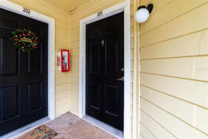 8734 Mallard Reserve Dr, Tampa, FL 33614, Sold 01/06/22