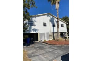 3303 W Shell Point Rd, Ruskin, FL 33570, Sold 01/28/22