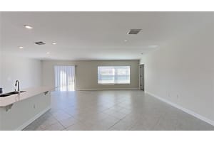 217 Taft Dr, Davenport, FL 33837, Sold 02/19/22