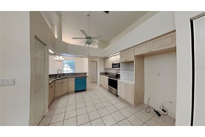 4334 Marcott Cir, Sarasota, FL 34233, Sold 03/14/22