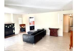 8621 Fancy Finch Dr, Tampa, FL 33614, Sold 02/25/22