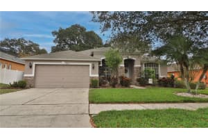 2703 Villa Dr, Valrico, FL 33596, Sold 02/25/22