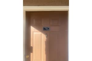 17902 Villa Creek Dr, Tampa, FL 33647, Sold 01/21/22
