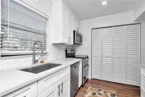 3418 W Lemon St, Tampa, FL 33609, Sold 02/28/22