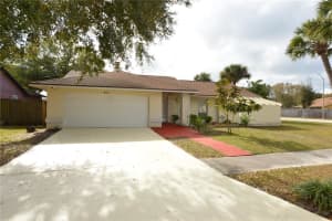 6701 Islander Ln, Tampa, FL 33615, Sold 02/08/22