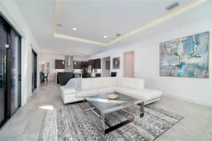3101 W Sunset Dr, Tampa, FL 33629, Sold 02/18/22