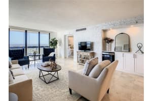 2413 Bayshore Blvd, Tampa, FL 33629, Sold 02/10/22