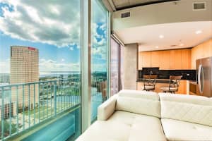 777 N Ashley Dr, Tampa, FL 33602, Sold 02/28/22