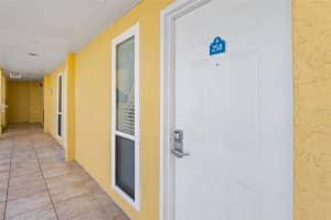 2506 N Rocky Point Dr #258, Tampa, FL 33607, Sold 02/24/22