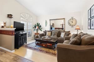 105 Chardonnay Pl, Valrico, FL 33594, Sold 02/09/22