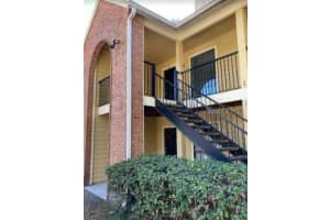 8653 Fancy Finch Dr, Tampa, FL 33614, Sold 02/11/22