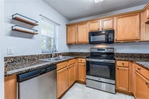 207 Dragons Fire Pl, Valrico, FL 33594, Sold 03/04/22