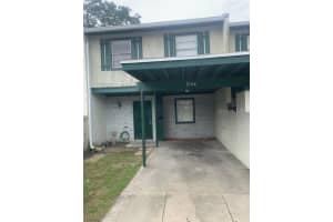 5104 Tennis Ct Cir, Tampa, FL 33617, Sold 07/06/22