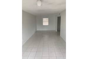 5104 Tennis Ct Cir, Tampa, FL 33617, Sold 07/06/22