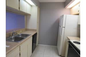 4411 Shady Terrace Ln, Tampa, FL 33613, Sold 02/15/22