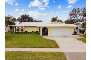 10236 Monarch Dr, Largo, FL 33774, Sold 02/28/22