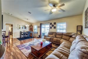 726 Ashentree Dr, Plant City, FL 33563, Sold 04/22/22