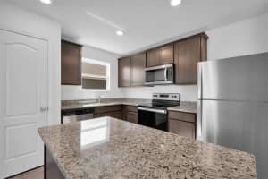 1632 Swan Lake Cir, Dundee, FL 33838, Sold 05/10/22