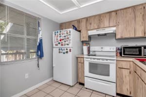 5004 Terrace Palms Cir, Tampa, FL 33617, Sold 02/22/22