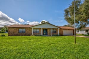 2636 Westland Rd, Mt Dora, FL 32757, Sold 03/03/22