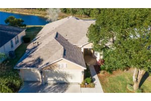 12424 Riverglen Dr, Riverview, FL 33569, Sold 03/22/22