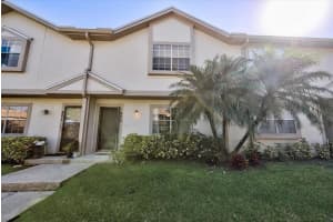 402 Bough Ave, Clearwater, FL 33760, Sold 03/10/22