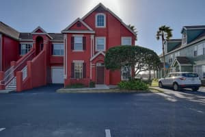 9044 Lake Chase Island Way, Tampa, FL 33626, Sold 03/04/22